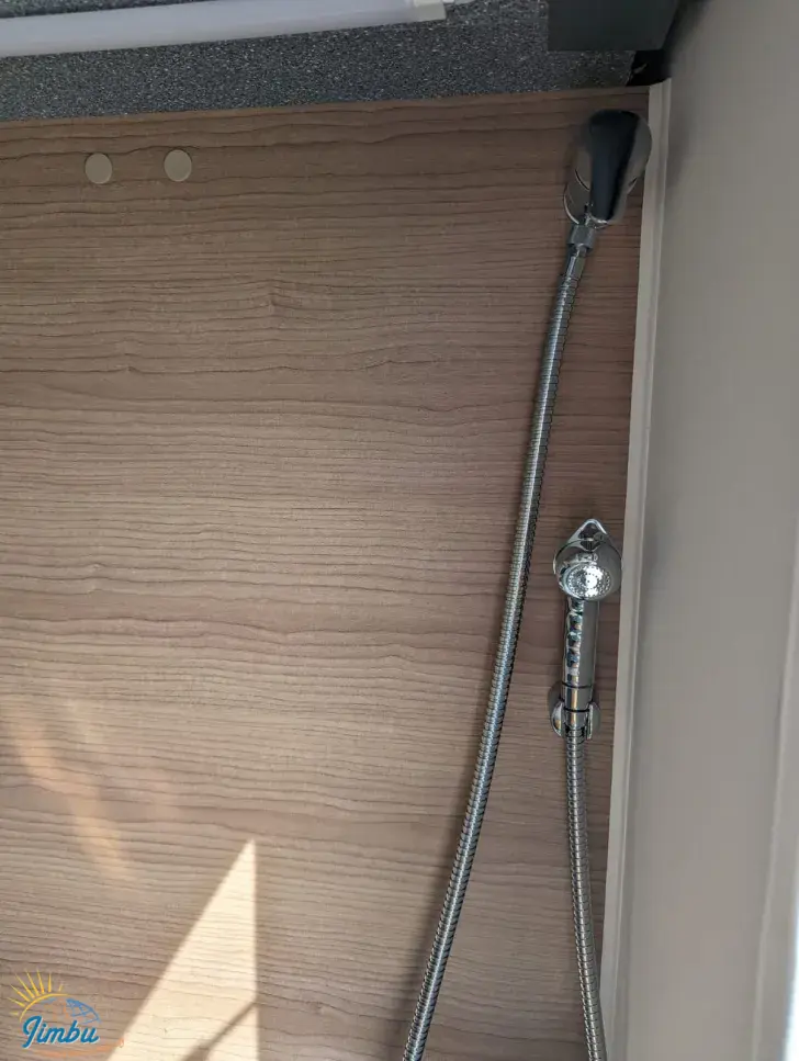 Fahrzeugbild Malibu T 430 LE #36