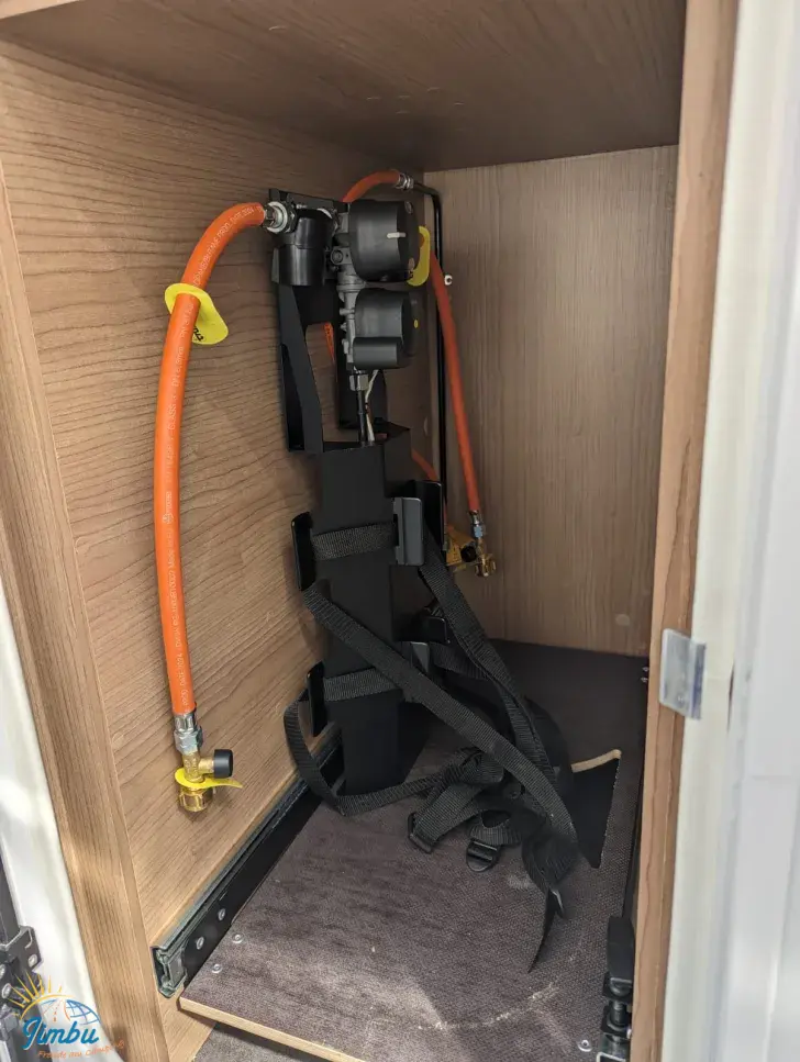 Fahrzeugbild Malibu T 430 LE #40