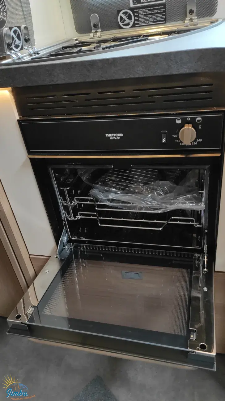 Fahrzeugbild Malibu T 460 LE #17