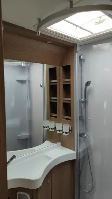Fahrzeugbild Malibu T 460 LE #25