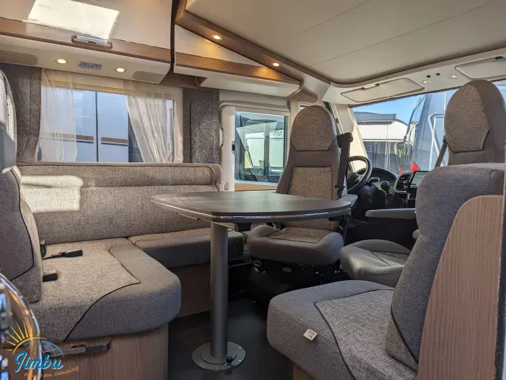 Fahrzeugbild Malibu I 430 LE #8