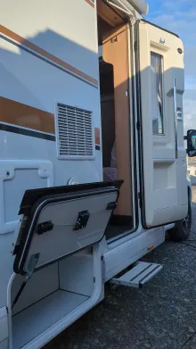 Fahrzeugbild Malibu T 460 LE #6