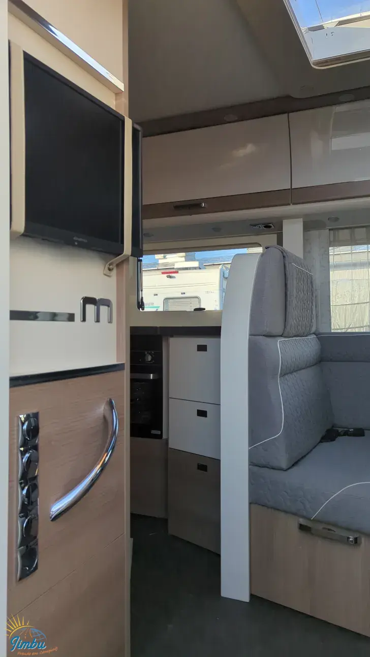 Fahrzeugbild Malibu T 460 LE #17