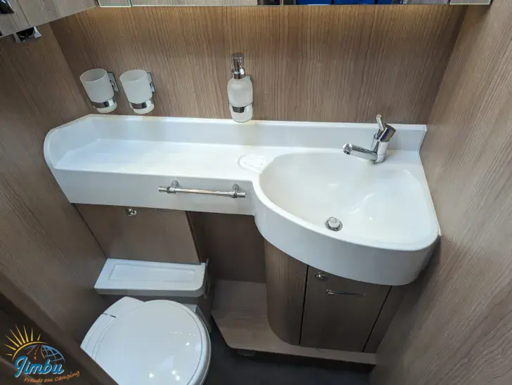 Fahrzeugbild Malibu I 490 LE #26