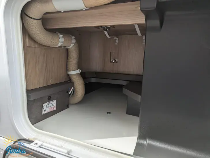 Fahrzeugbild Malibu I 490 LE #48