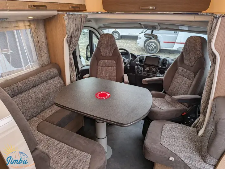 Fahrzeugbild Malibu T 430 LE #13
