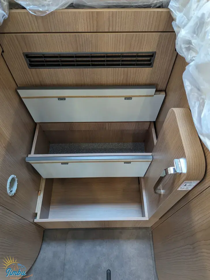 Fahrzeugbild Malibu T 430 LE #26