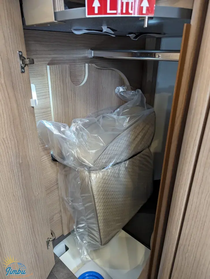Fahrzeugbild Malibu T 430 LE #27