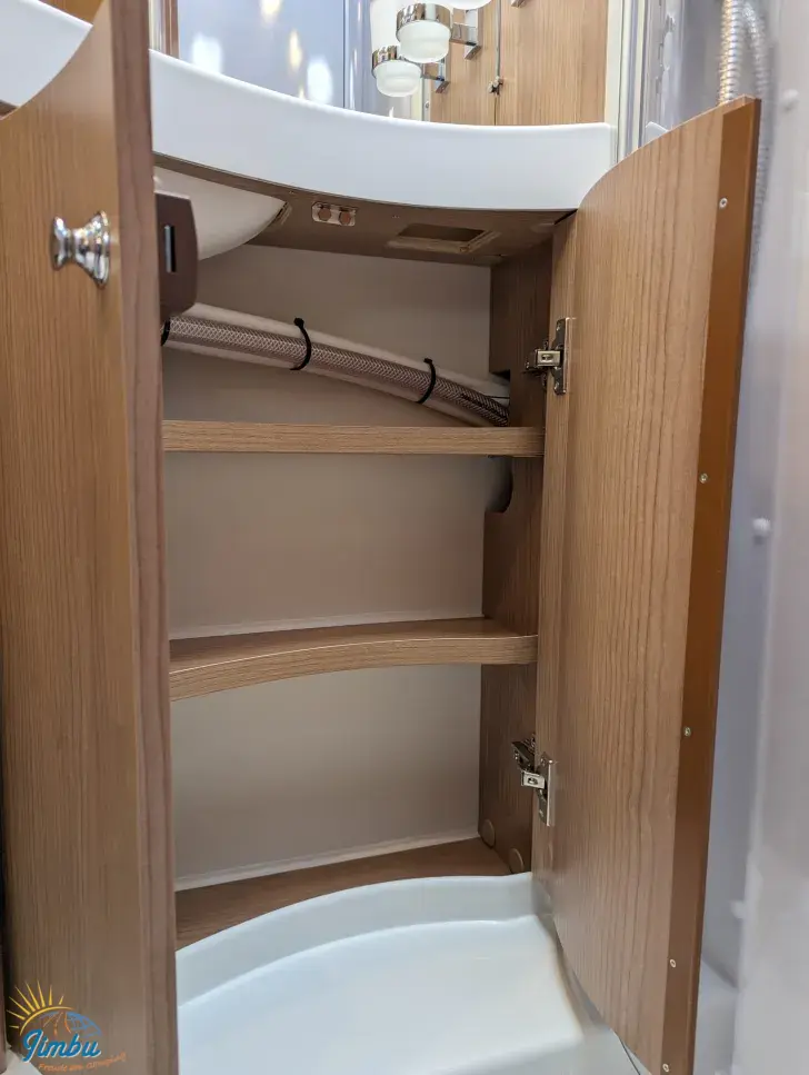 Fahrzeugbild Malibu T 430 LE #35