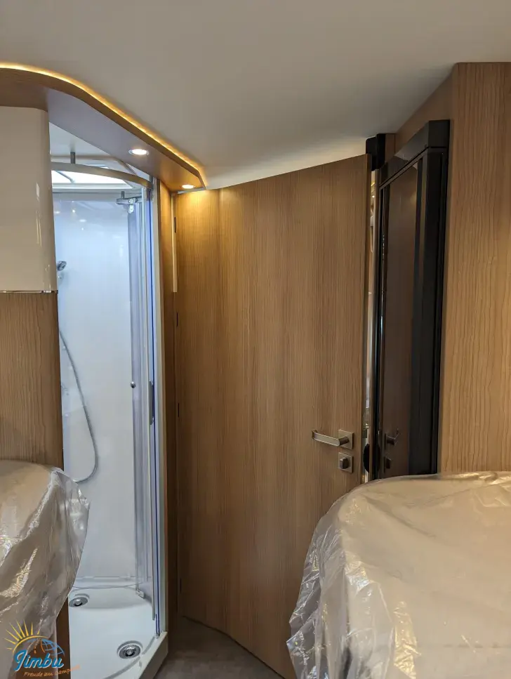Fahrzeugbild Malibu T 430 LE #24