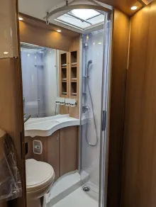 Fahrzeugbild Malibu T 430 LE #25