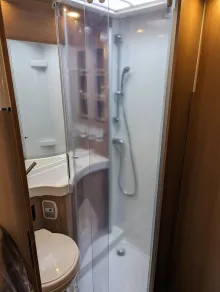 Fahrzeugbild Malibu T 430 LE #26