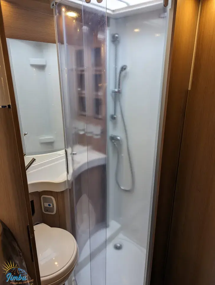 Fahrzeugbild Malibu T 430 LE #26