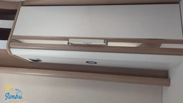 Fahrzeugbild Malibu Van Comfort 600 DB charming GT skyview #14