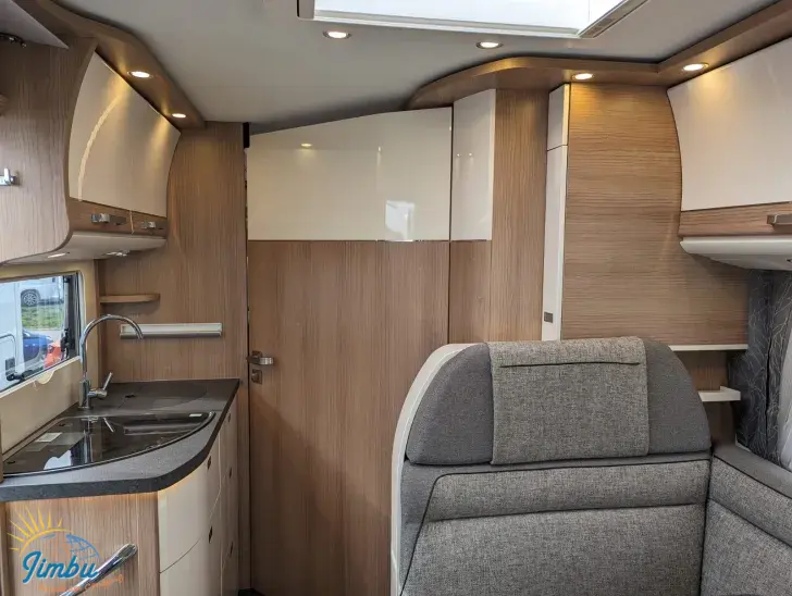 Fahrzeugbild Malibu I 430 LE #8