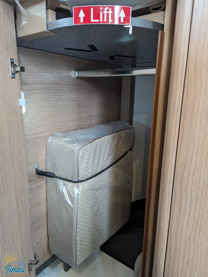 Fahrzeugbild Malibu I 430 LE #25
