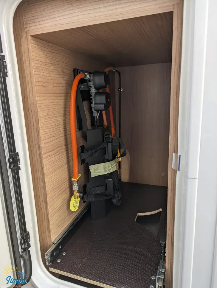 Fahrzeugbild Malibu I 430 LE #33
