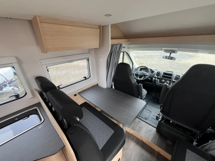 Fahrzeugbild Sunlight Sub TS 67 *Hubbett*Markise*großer Kühlschrank* #10