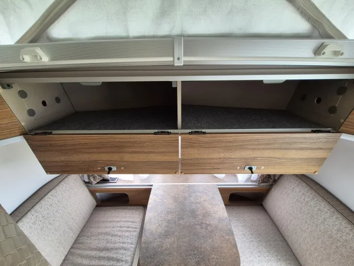 Fahrzeugbild Hymer Eriba Eriba Touring 430 Einzigartig mit 2 Sitzgruppen #8