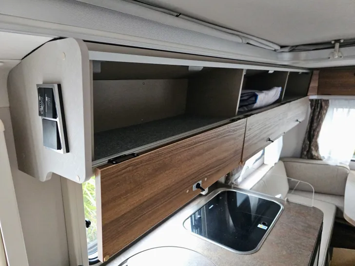 Fahrzeugbild Hymer Eriba Eriba Touring 430 Einzigartig mit 2 Sitzgruppen #12