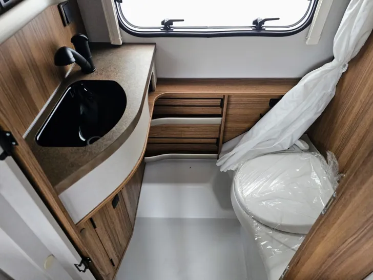 Fahrzeugbild Hymer Eriba Eriba Touring 430 Einzigartig mit 2 Sitzgruppen #20