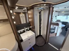 Fahrzeugbild Carthago chic e-line I 61 XL LE Mercedes #6