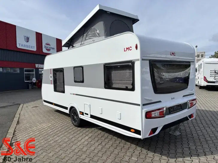 Fahrzeugbild LMC Style 450 D #4