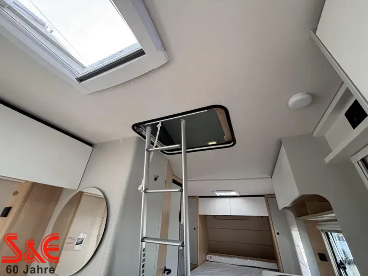 Fahrzeugbild LMC Style 450 D #16