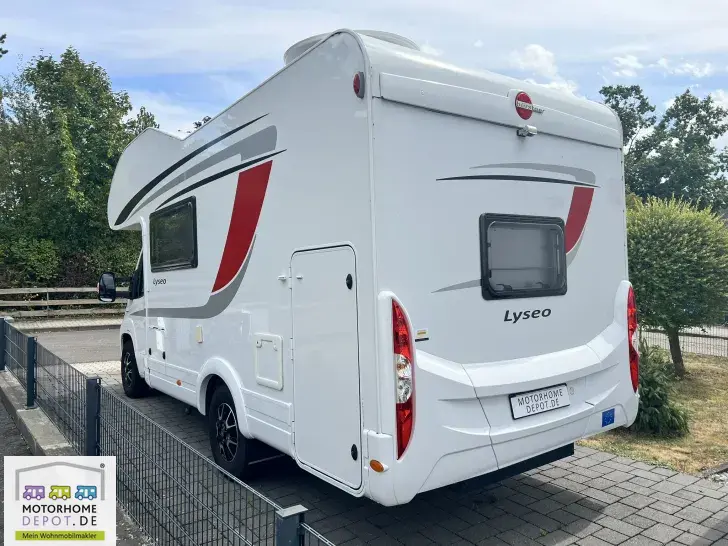 Fahrzeugbild Bürstner Lyseo Time A 660 G 6 Sitzpl., Aufbauklima, SAT/TV #4