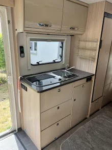 Fahrzeugbild Bürstner Lyseo Time A 660 G 6 Sitzpl., Aufbauklima, SAT/TV #44