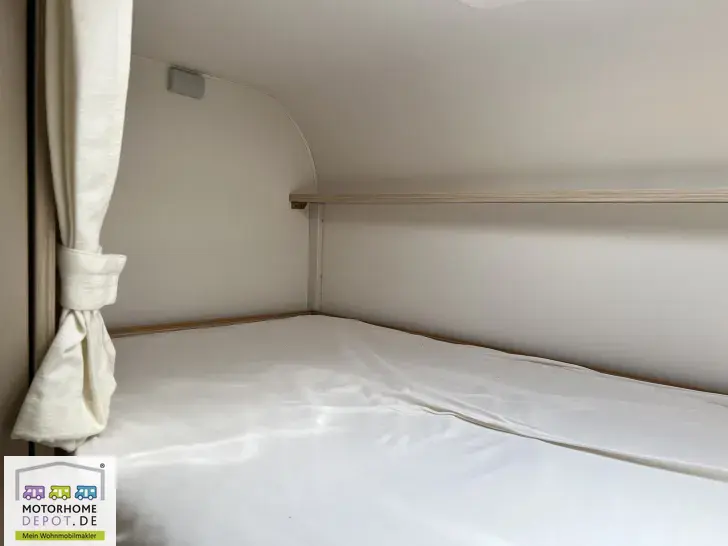 Fahrzeugbild Bürstner Lyseo Time A 660 G 6 Sitzpl., Aufbauklima, SAT/TV #53