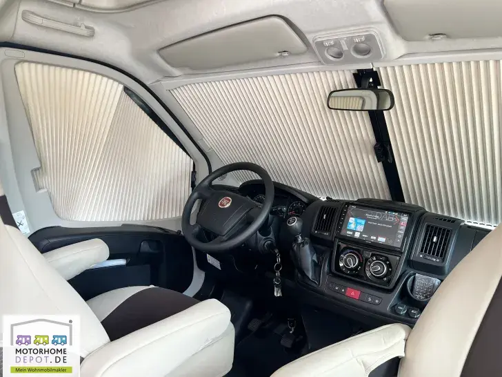 Fahrzeugbild Bürstner Lyseo Time A 660 G 6 Sitzpl., Aufbauklima, SAT/TV #75