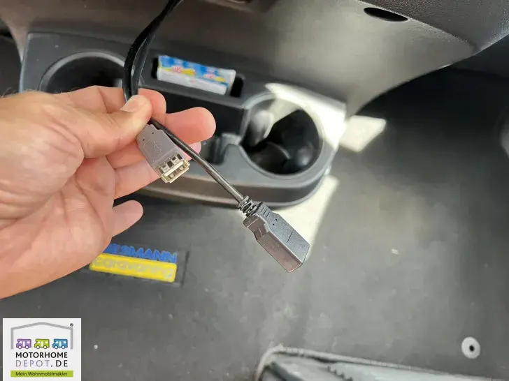 Fahrzeugbild Bürstner Lyseo Time A 660 G 6 Sitzpl., Aufbauklima, SAT/TV #81