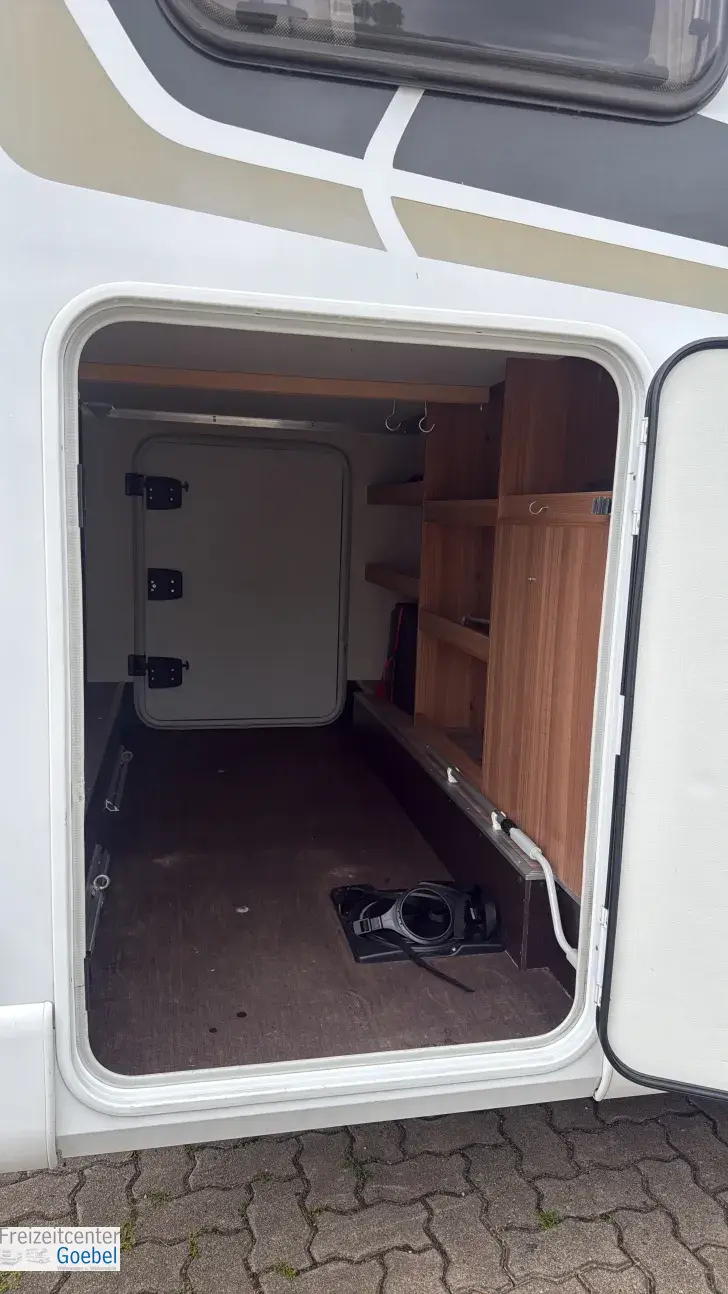 Heckgarage Weinsberg CaraSuite 650 MG
