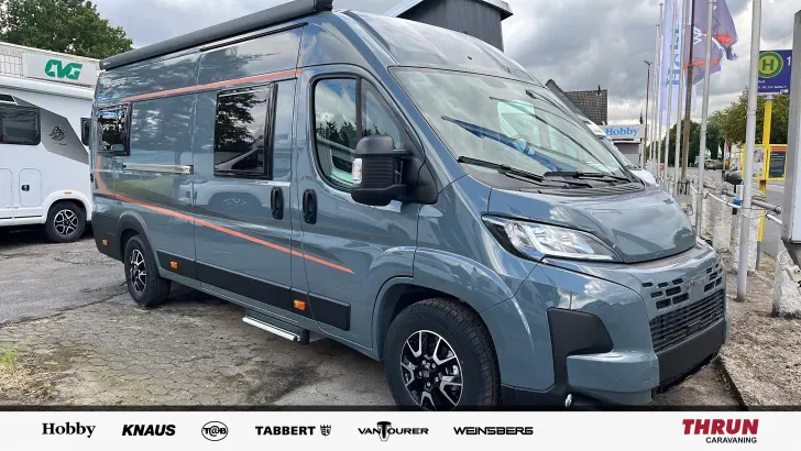 Schräg Vorne Weinsberg CaraBus EDITION FIRE 630 ME Zustand sehr gut