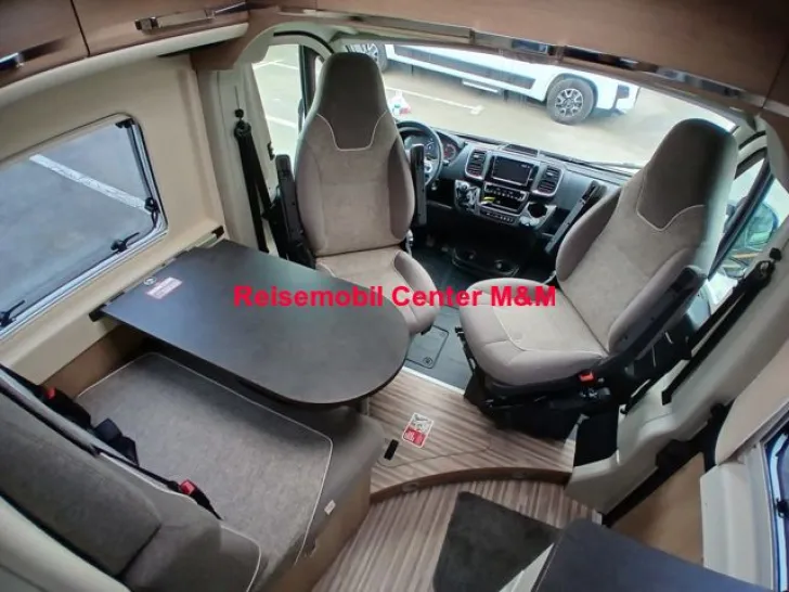 Fahrzeugbild Malibu Van compact 600 LE AHK Markise #8