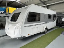 Fahrzeugbild Knaus Südwind 580 EU Einzelbetten, Mover, Markise #2