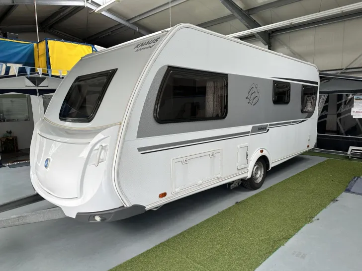 Fahrzeugbild Knaus Südwind 580 EU Einzelbetten, Mover, Markise #2