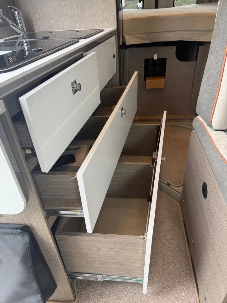 Fahrzeugbild Pössl 2Win R Plus Citroen 165 PS gut ausgestattet #26