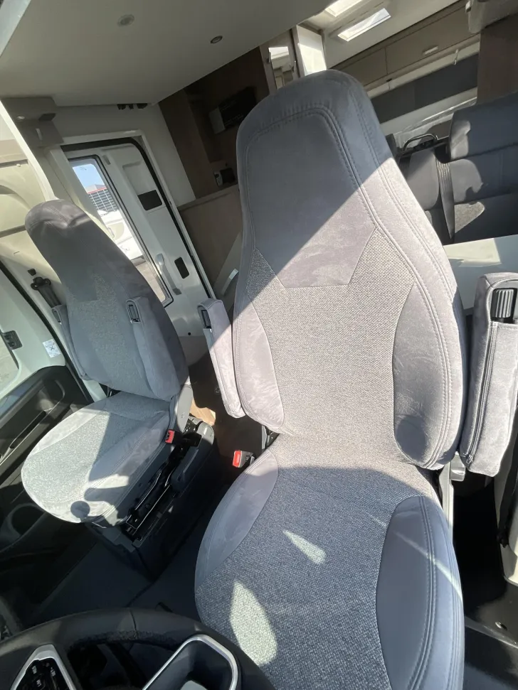 Fahrzeugbild Carado T 338 Citroen #11