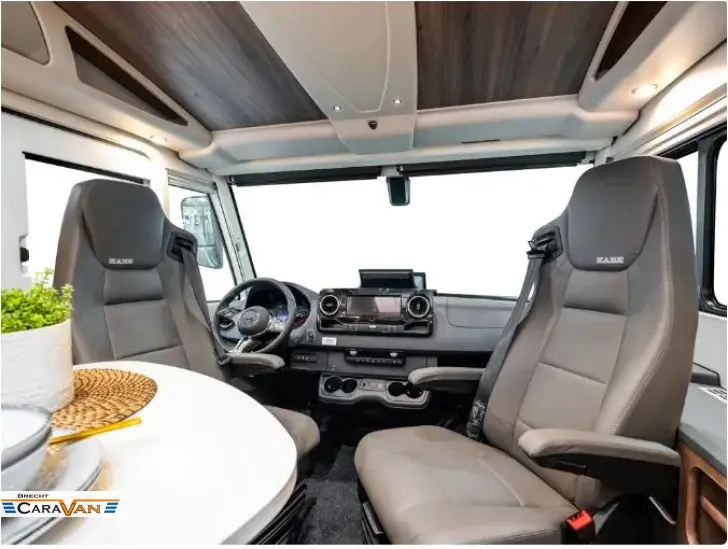 Fahrzeugbild Kabe Crown TRAQ i830 LGB umbestellbar 4x4 LQB/Imperial #8