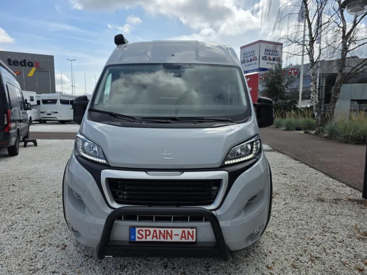 Fahrzeugbild Tourne Select 6.0 6.0 Hochwertiger,kompakter Campervan #4