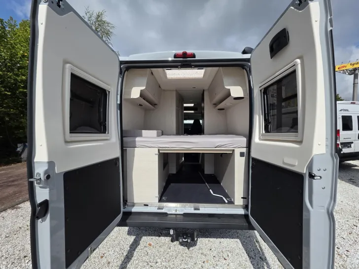 Fahrzeugbild Tourne Select 6.0 6.0 Hochwertiger,kompakter Campervan #6