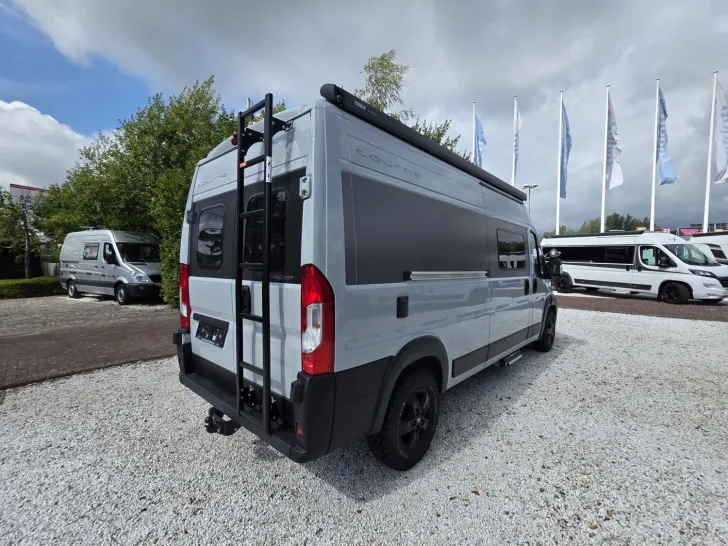 Fahrzeugbild Tourne Select 6.0 6.0 Hochwertiger,kompakter Campervan #9