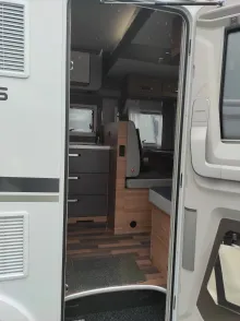 Fahrzeugbild Weinsberg CaraSuite 650 MF #7