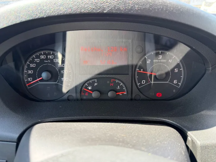 Fahrzeugbild Mobilvetta Krosser 86 - Einzelbetten, Hubbett, Standklima #23
