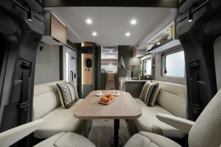 Fahrzeugbild Hymer GT-S 685 / LED / Solar / Sitzheizung / 3.5t mögl #12