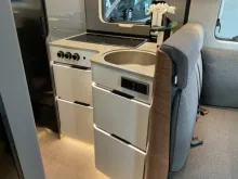 Fahrzeugbild Hymer B-MC 600 I ,BMC, BMC I / AHK / Hubstützen hydr #12