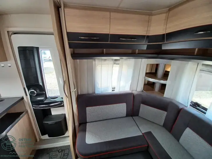 Fahrzeugbild Hobby De Luxe Edition 650 KMFe Klimaanlage/Sat-Anlage! #19