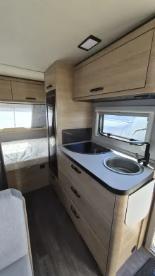 Fahrzeugbild Weinsberg CaraOne 420 QD Modell 2026, sofort verfügbar #14